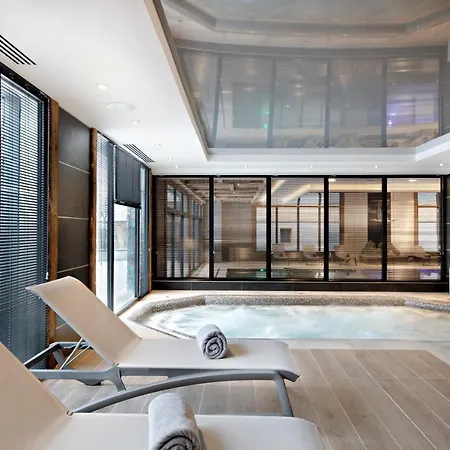 Mgm & Residences - Alexane Aparthotel 5*