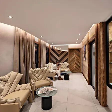 Mgm & Residences - Alexane